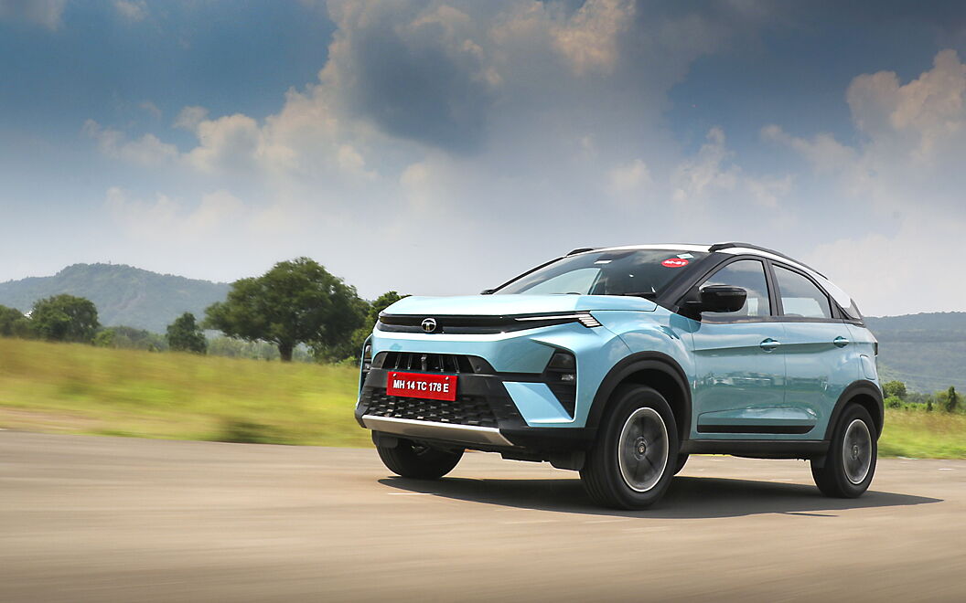 Tata Nexon 2025 Update: New Variants and Features Unveiled!