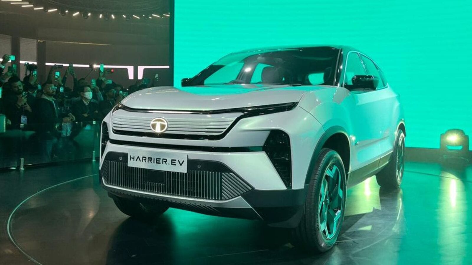 Tata Harrier EV Launched in India at ₹21.49 Lakh: 627km Range, AWD Option & Premium Features